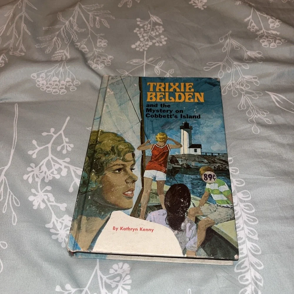 Trixie Belden and‎ the Mystery On cobbett's Island Vintage Whitman Hardcover #13